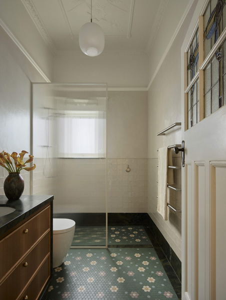 Bathroom mosaic floor tiles